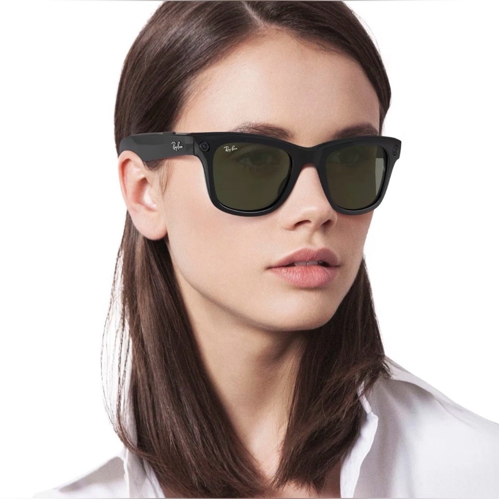 Ray-Ban Stories Wayfarer RW4002 – Smart Glasses – Shiny Black/Green 50mm – NIB